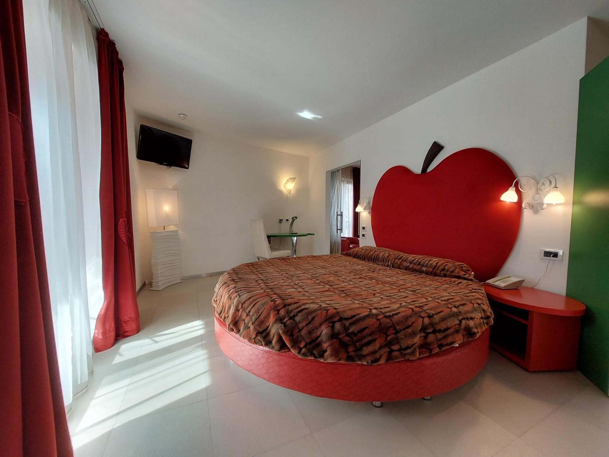 Design Oberosler Hotel Madonna Buitenkant foto